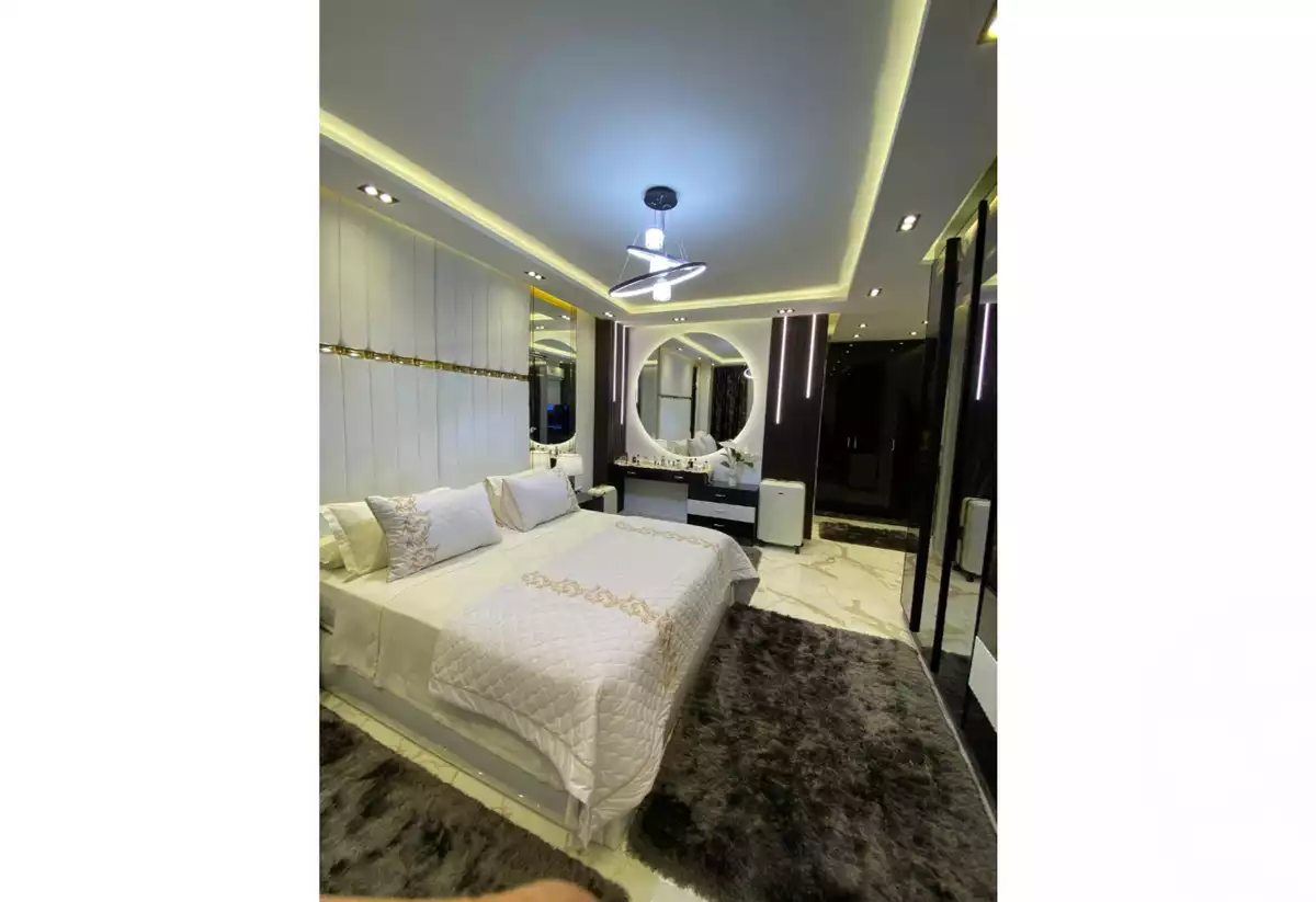 https://aqarmap.com.eg/en/listing/5462940-for-sale-cairo-el-sheikh-zayed-city-compounds-zayed-heights-compound