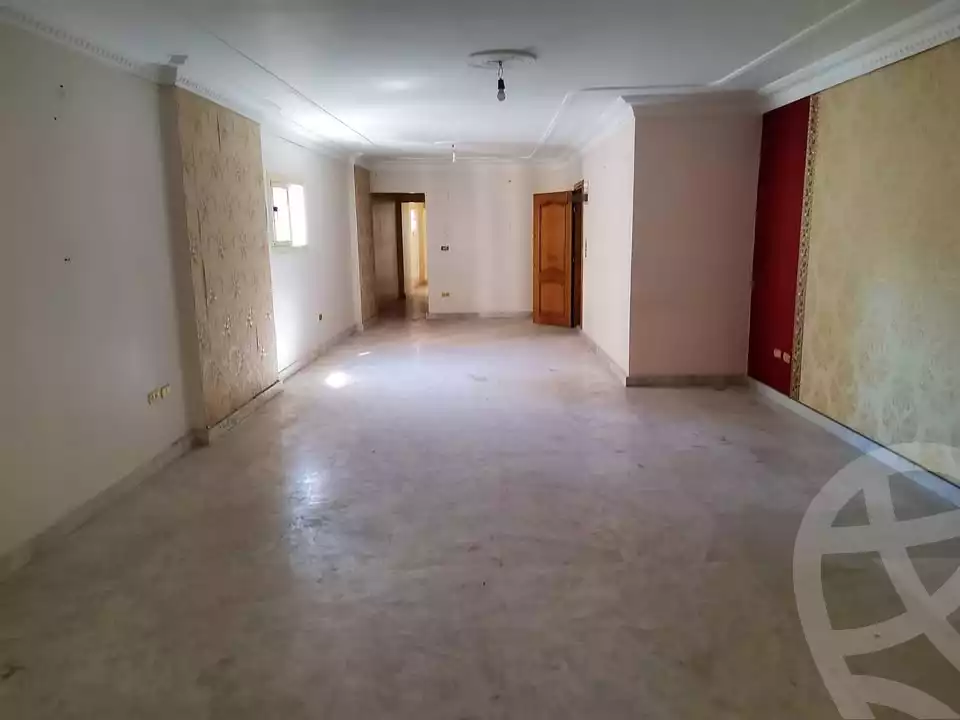 https://aqarmap.com.eg/en/listing/5463766-for-sale-alexandria-ganaklis-shr-mrtdy-bsh