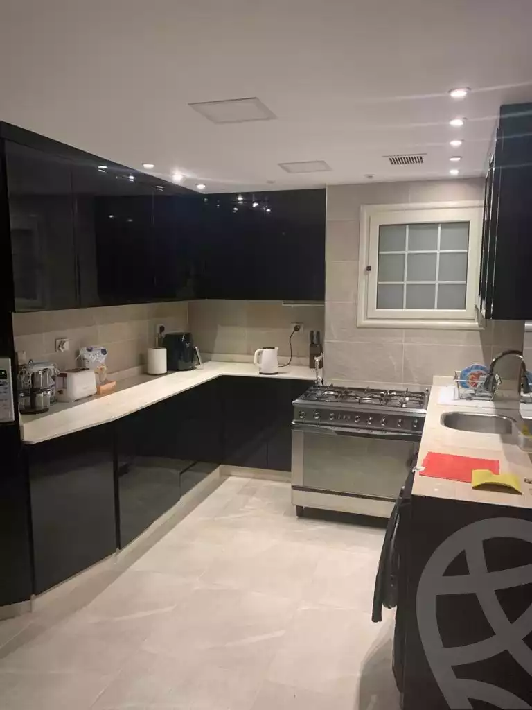 https://aqarmap.com.eg/en/listing/5463771-for-sale-cairo-new-cairo-lrhb-city-phase-5-talaat-mostafa-st