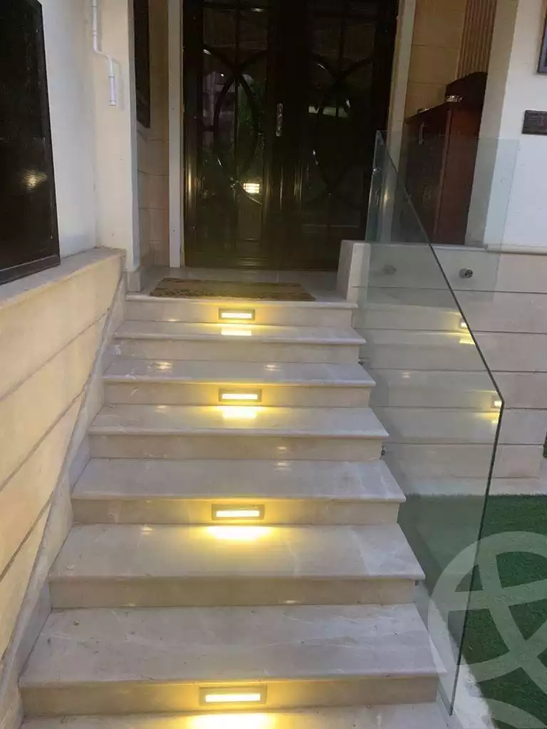 https://aqarmap.com.eg/en/listing/5463771-for-sale-cairo-new-cairo-lrhb-city-phase-5-talaat-mostafa-st