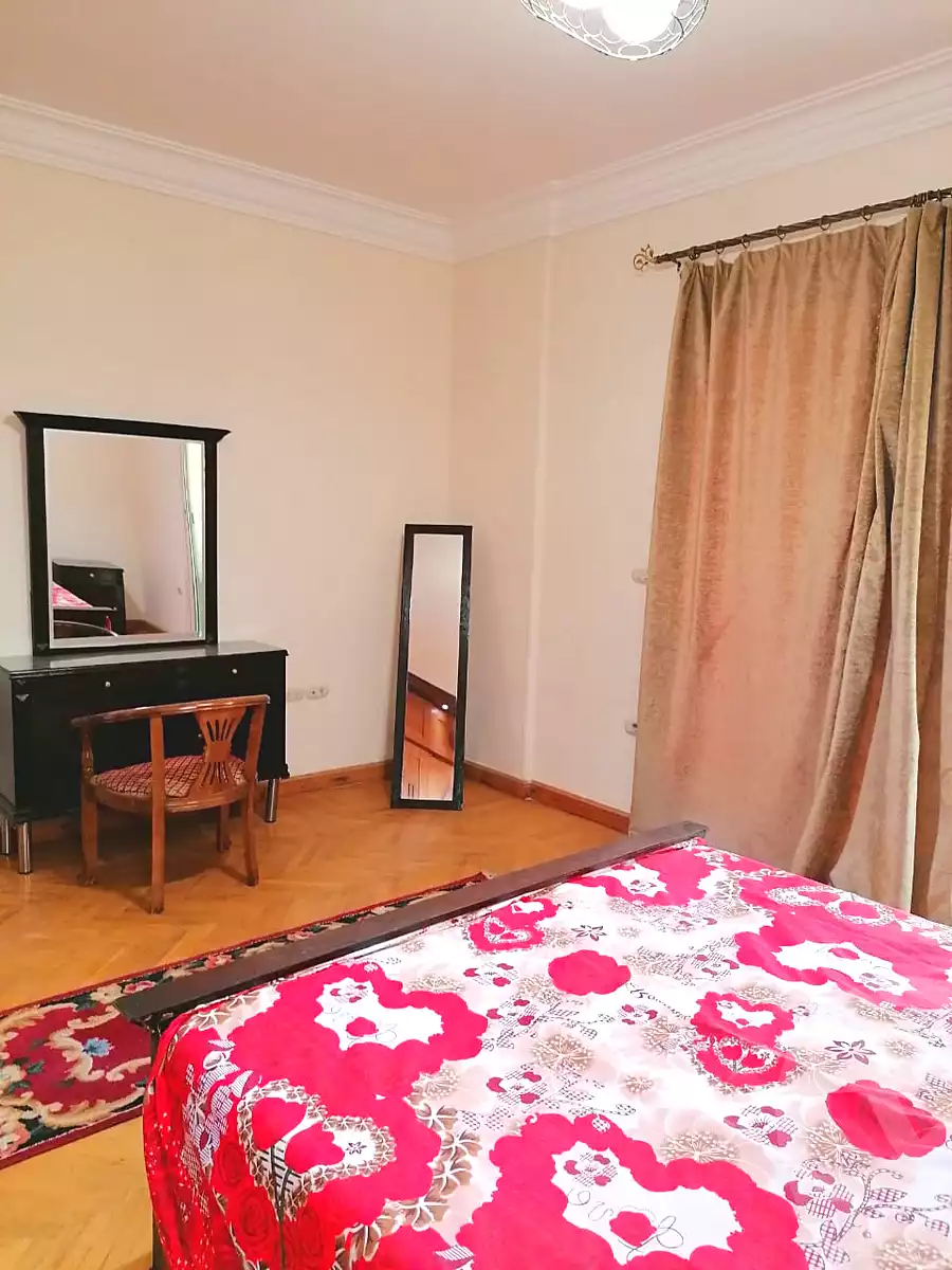 https://aqarmap.com.eg/ar/listing/5468479-for-rent-cairo-new-cairo-90th-street-south-teseen-st