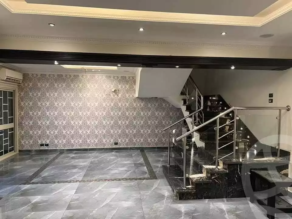 https://aqarmap.com.eg/en/listing/5468859-for-sale-cairo-new-cairo-lrhb-city-mtdd-lrhb-phase-10-farouk-el-baz-st