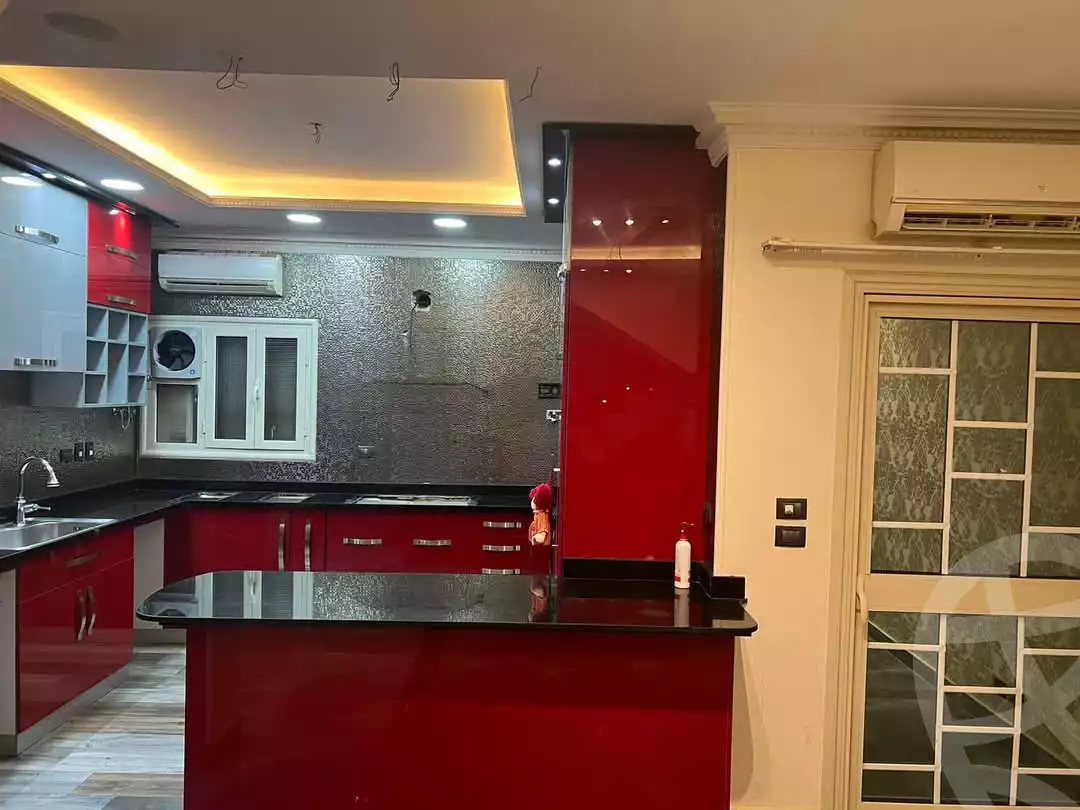 https://aqarmap.com.eg/en/listing/5468859-for-sale-cairo-new-cairo-lrhb-city-mtdd-lrhb-phase-10-farouk-el-baz-st