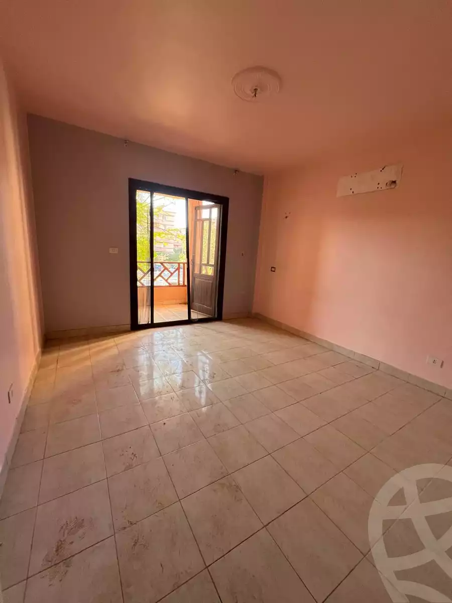 https://aqarmap.com.eg/en/listing/5471869-for-sale-cairo-new-cairo-lrhb-city-phase-5-talaat-mostafa-st