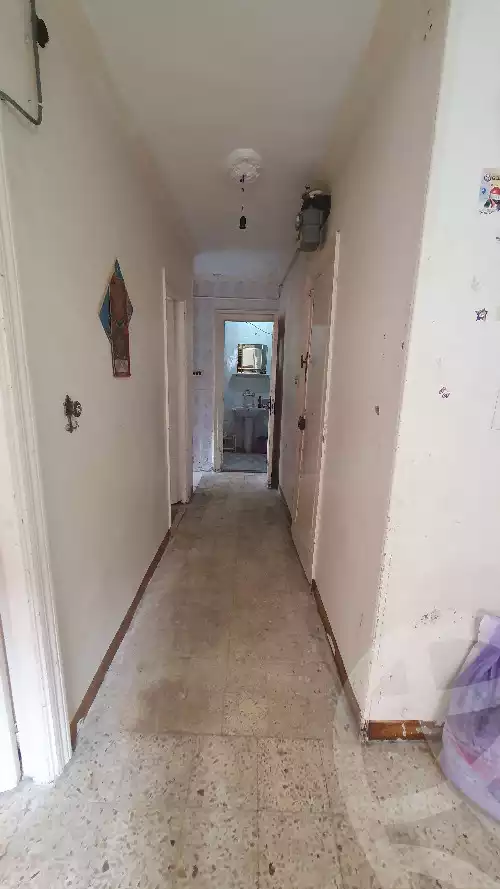 https://aqarmap.com.eg/en/listing/5473564-for-sale-alexandria-bahray-el-anfoshy-sidi-kazman-st
