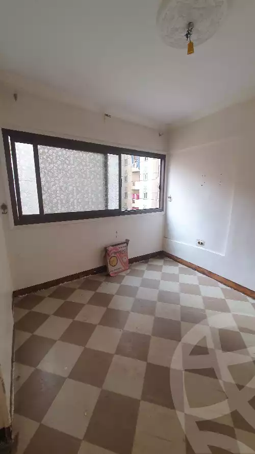 https://aqarmap.com.eg/en/listing/5473564-for-sale-alexandria-bahray-el-anfoshy-sidi-kazman-st