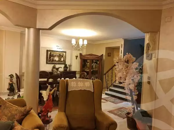 https://aqarmap.com.eg/en/listing/5475853-for-sale-cairo-shoubra-rod-el-farag-toson-st