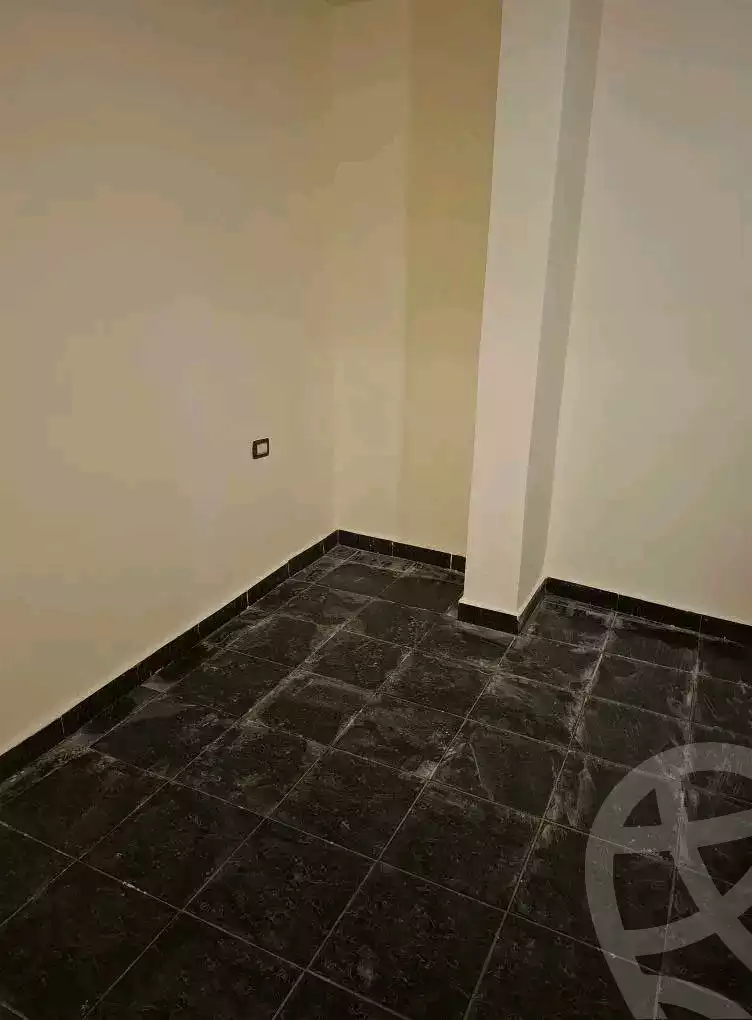 https://aqarmap.com.eg/en/listing/5476737-for-sale-alexandria-l-jmy-el-hanouvel