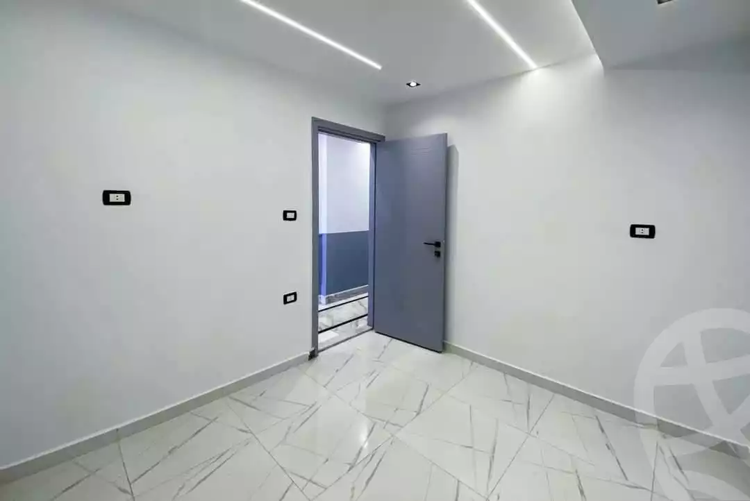 https://aqarmap.com.eg/en/listing/5477633-for-sale-alexandria-camp-cesar