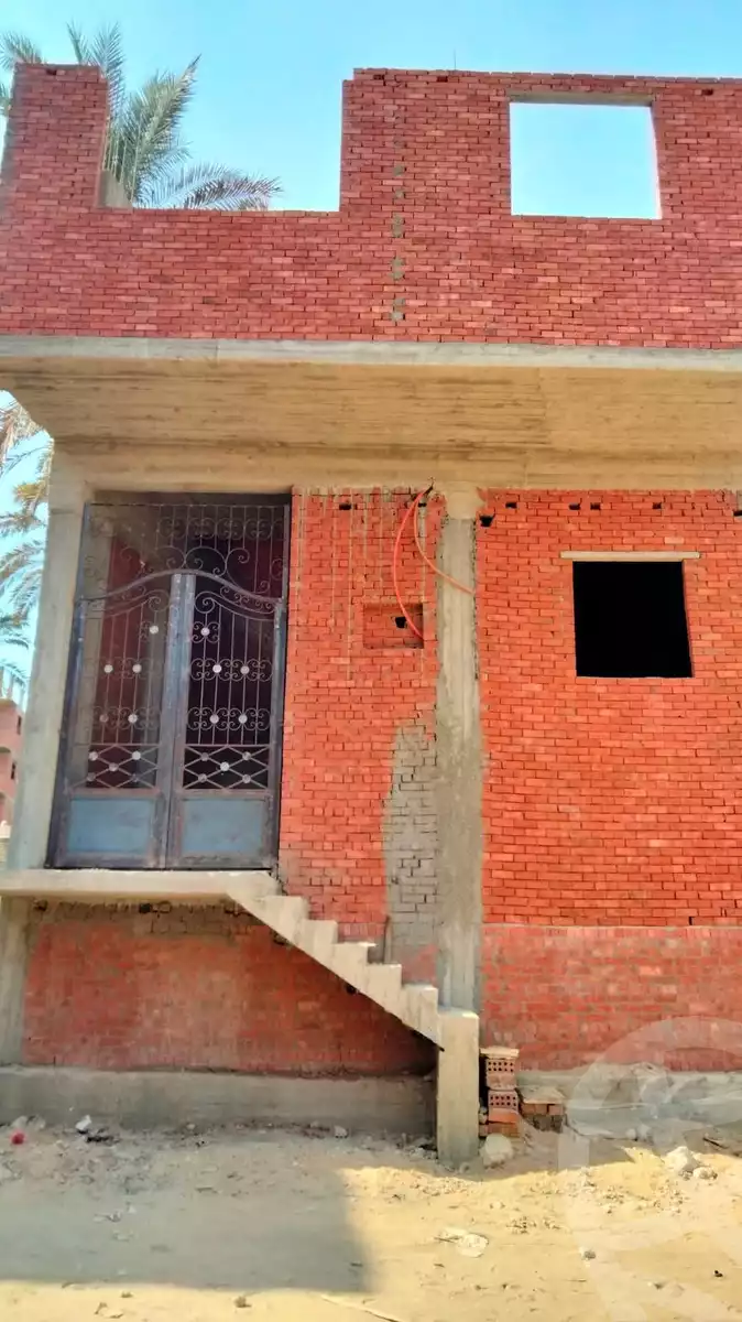https://aqarmap.com.eg/en/listing/5478624-for-sale-qalyubia-el-khanka-al-qalaj