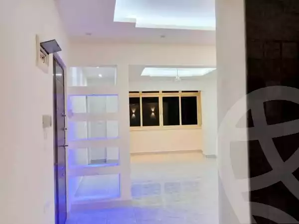 https://aqarmap.com.eg/en/listing/5478705-for-sale-cairo-heliopolis-gesr-elsuez-ibn-sender-square