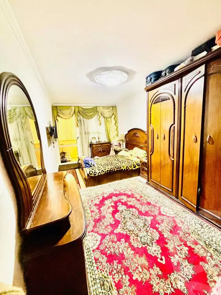 https://aqarmap.com.eg/en/listing/5480592-for-sale-alexandria-zezenia-ibrahim-el-attar-st