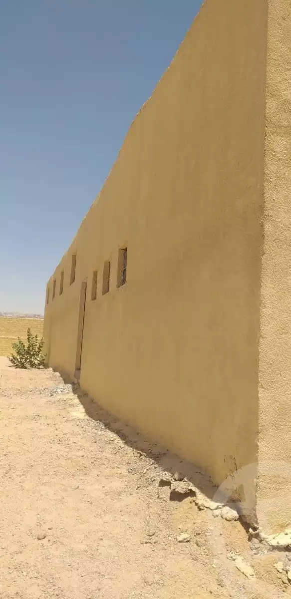 https://aqarmap.com.eg/ar/listing/5482327-for-sale-el-minia-mdyn-lmny-ljdyd-industrial-zone