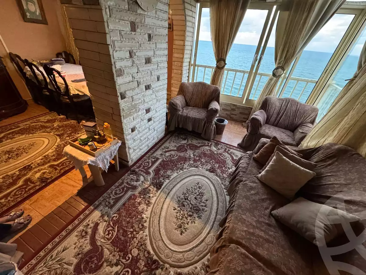 https://aqarmap.com.eg/ar/listing/5478403-for-sale-alexandria-sporting-el-geish-road