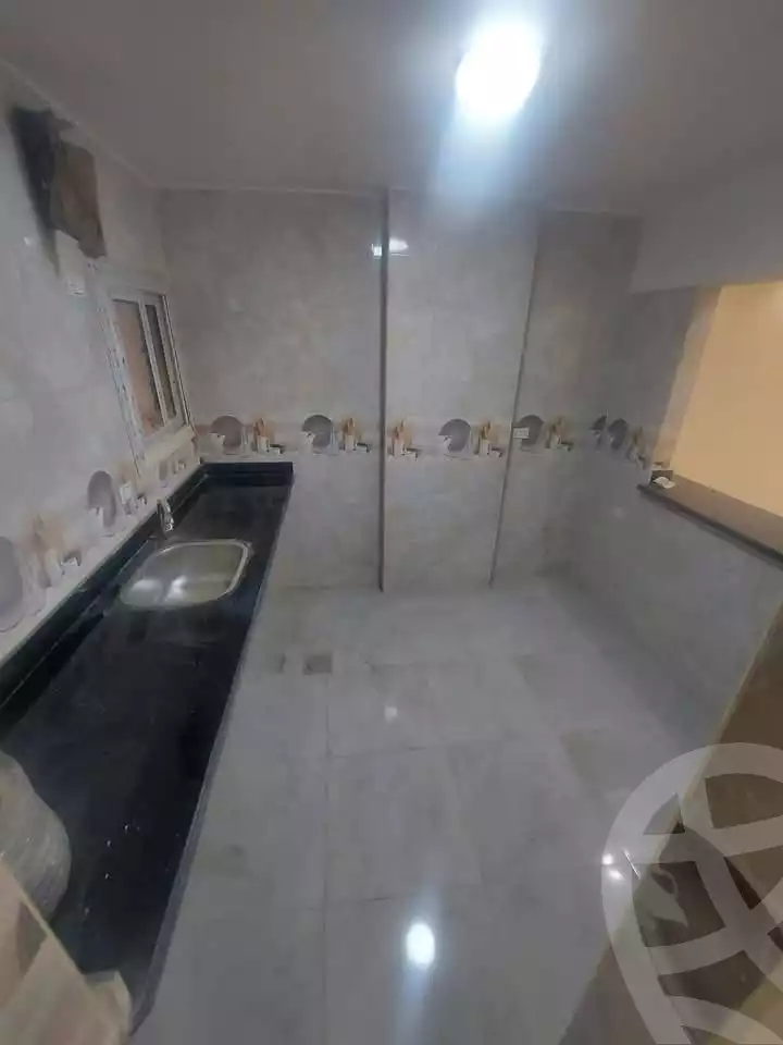 https://aqarmap.com.eg/ar/listing/5484484-for-sale-cairo-helwan-helwan-el-sharkeya-ismael-kamel-st