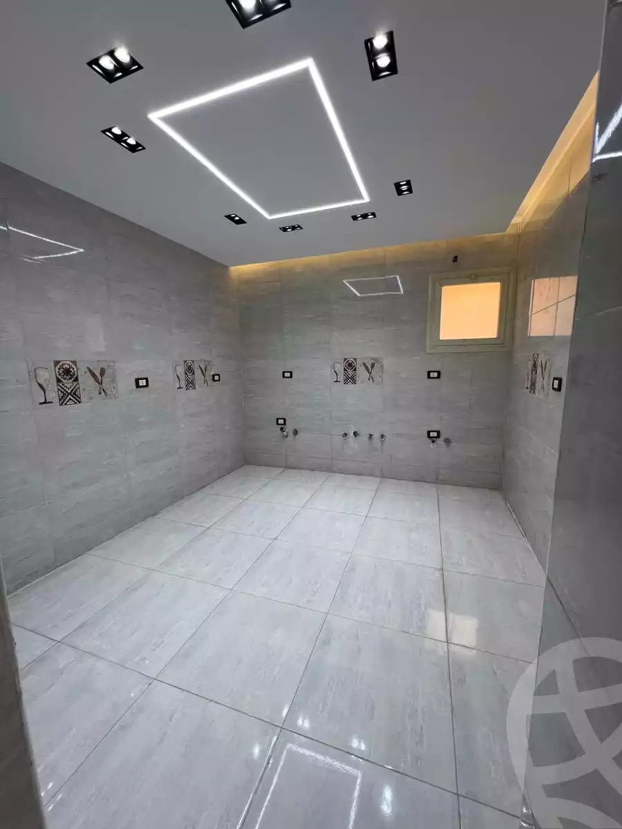 https://aqarmap.com.eg/en/listing/5484972-for-sale-cairo-el-sheikh-zayed-city-compounds-el-khamayel