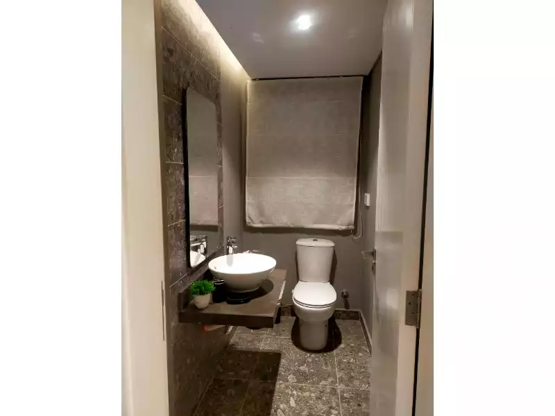 https://aqarmap.com.eg/en/listing/5491935-for-sale-cairo-el-sheikh-zayed-city-compounds-kmbwnd-fyldj-wyst-dr-llttwyr