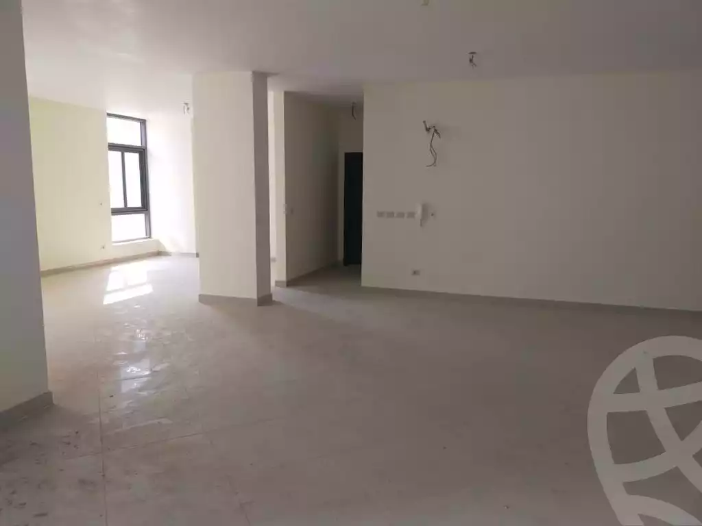https://aqarmap.com.eg/en/listing/5499684-for-sale-cairo-new-cairo-compounds-el-deyar-mokhabarat