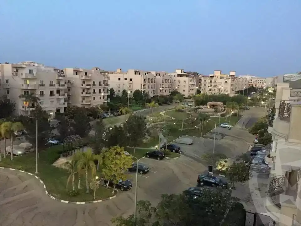https://aqarmap.com.eg/en/listing/5501617-for-sale-cairo-el-sheikh-zayed-city-el-hay-elthamen