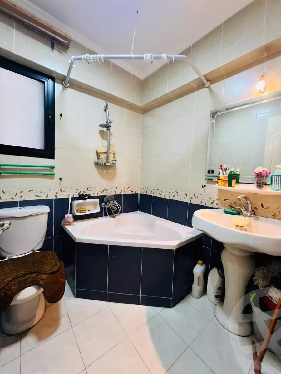 https://aqarmap.com.eg/en/listing/5504569-for-sale-alexandria-lauran-shr-bw-qyr-tryq-lhry