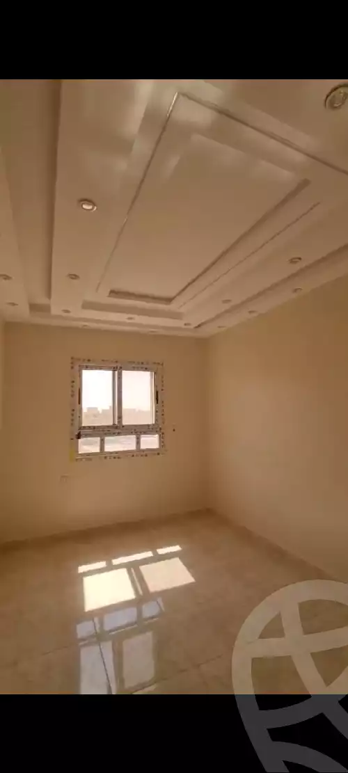 https://aqarmap.com.eg/ar/listing/5488828-for-sale-cairo-6th-of-october-el-ahyaa-neighborhood-5th-street-2