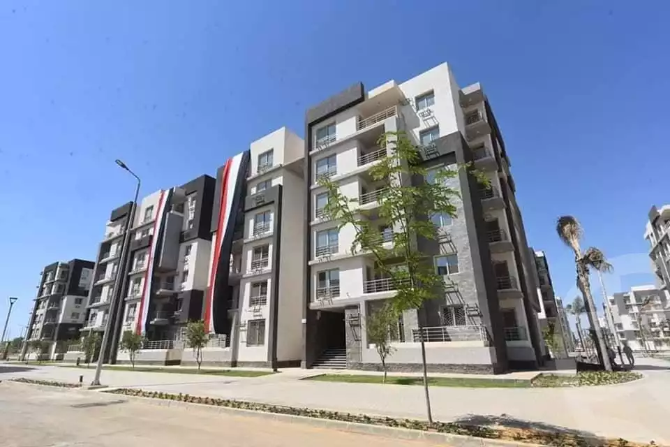 https://aqarmap.com.eg/en/listing/5506554-for-sale-cairo-el-sheikh-zayed-city-compounds-jn-zyd