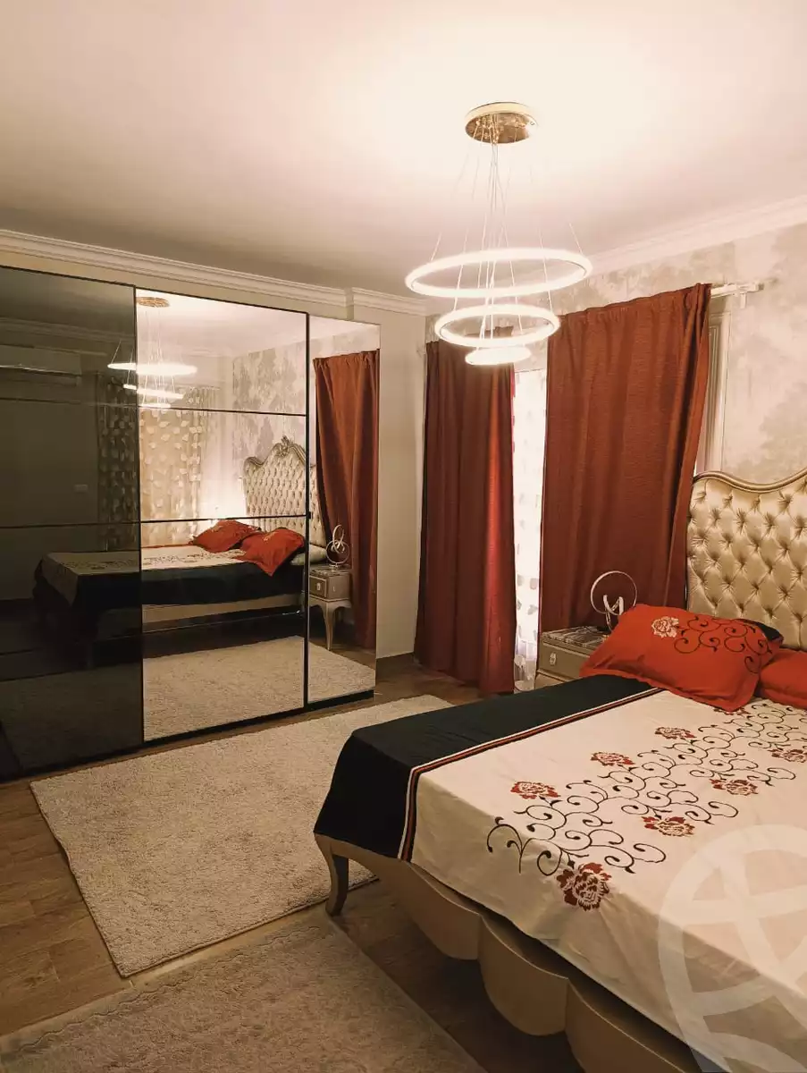 https://aqarmap.com.eg/en/listing/5506716-for-sale-cairo-el-sheikh-zayed-city-compounds-jn-1
