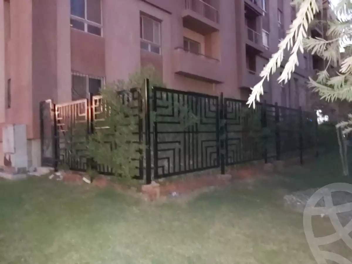 https://aqarmap.com.eg/ar/listing/4932045-for-sale-cairo-nasr-city-compounds-degla-towers