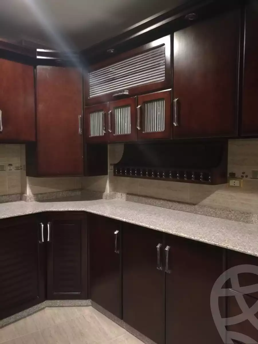 https://aqarmap.com.eg/en/listing/5449885-for-rent-cairo-new-cairo-gharb-el-golf-alaa-elsaadany-st