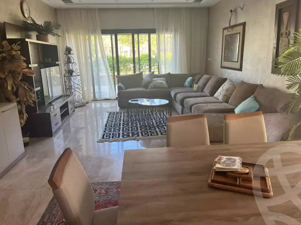 https://aqarmap.com.eg/en/listing/5509033-for-sale-cairo-el-sheikh-zayed-city-compounds-kmbwnd-wn-16-swdyk