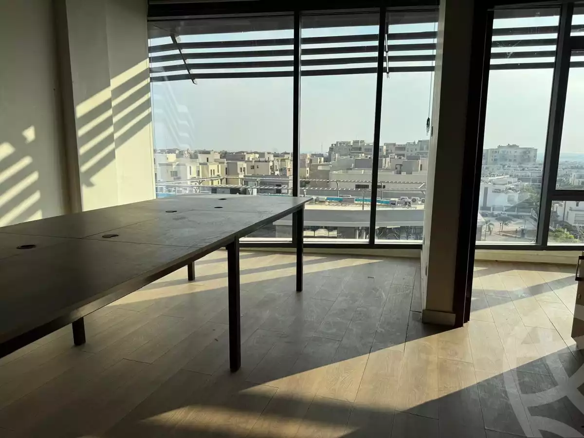 https://aqarmap.com.eg/ar/listing/5510131-for-sale-cairo-el-sheikh-zayed-city-compounds-dh-bwrtl-mwl-swdyk
