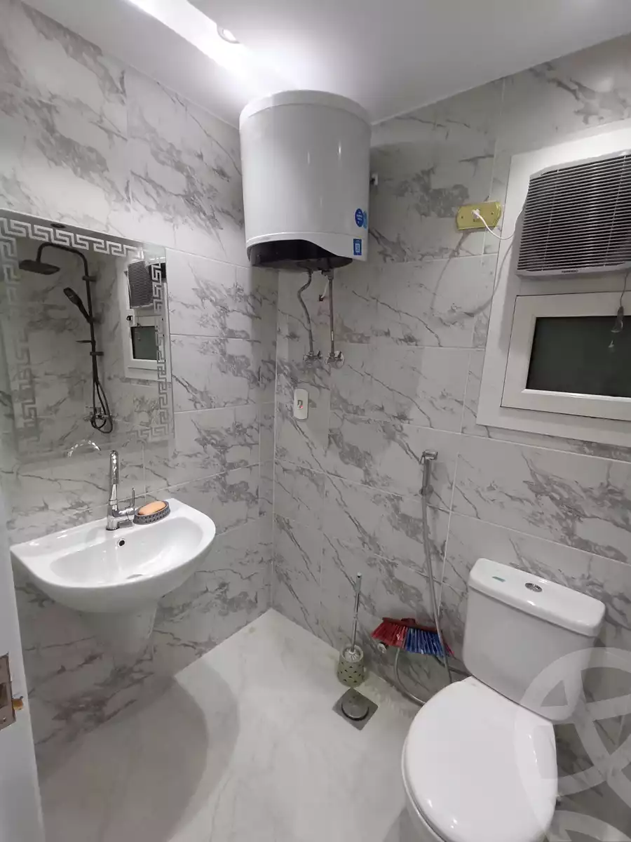 https://aqarmap.com.eg/en/listing/5511353-for-rent-cairo-el-mohandesen-shareaa-ahmed-orabi