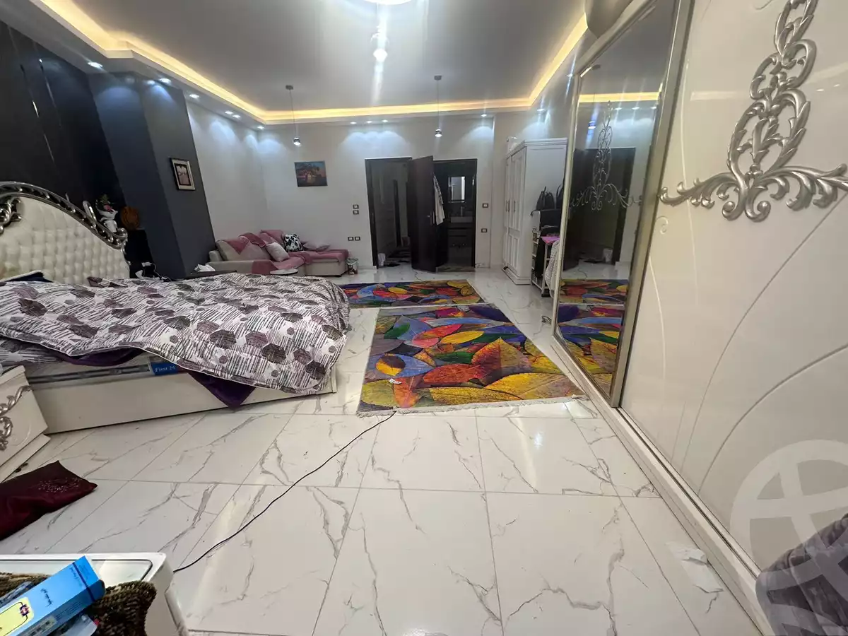 https://aqarmap.com.eg/en/listing/5513943-for-sale-cairo-6th-of-october-el-ahyaa-neighborhood-5th-street-37