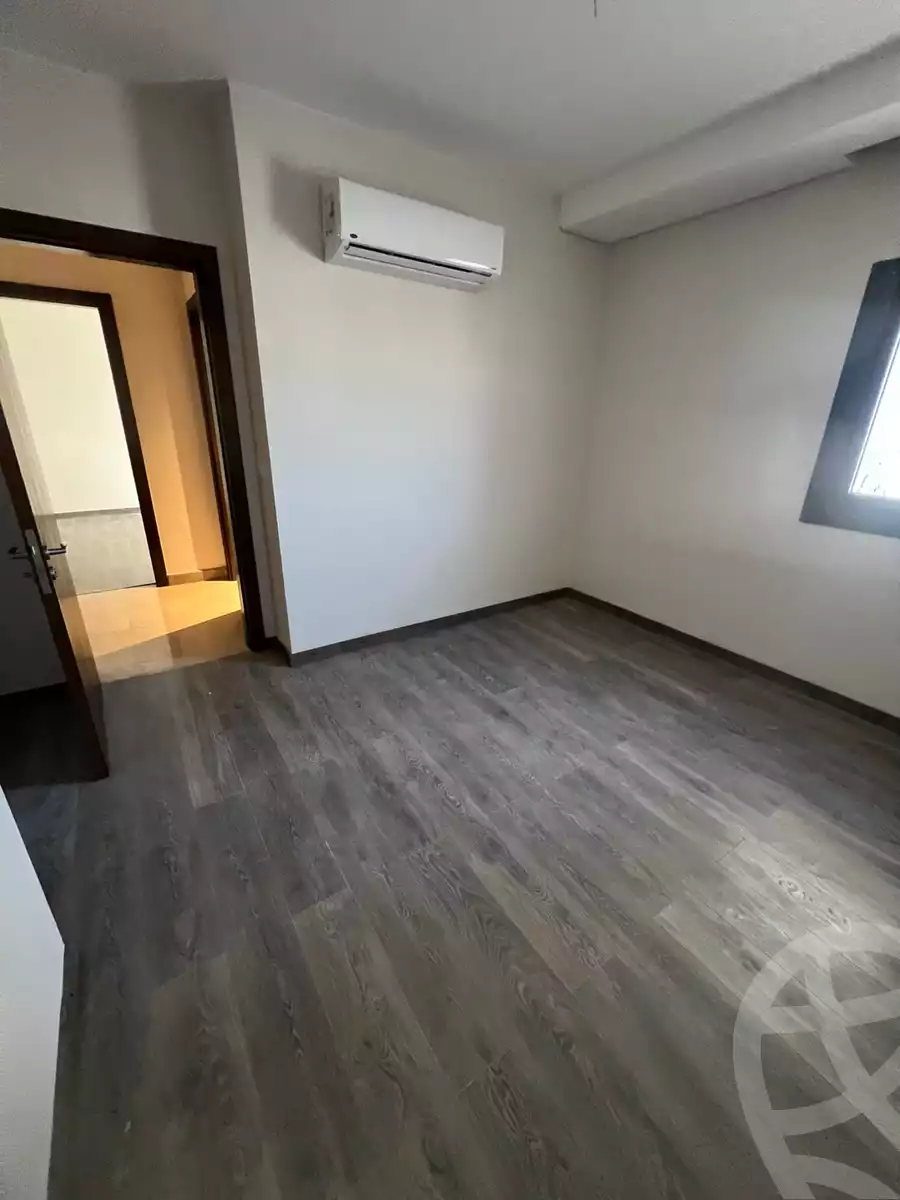https://aqarmap.com.eg/en/listing/5515914-for-sale-cairo-el-sheikh-zayed-city-compounds-zyd-wr-llttwyr-z-tower