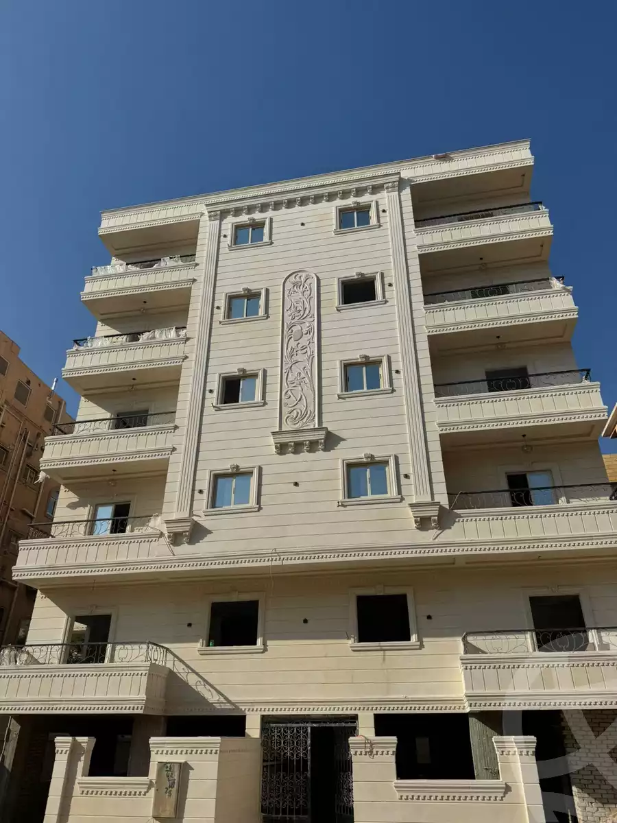 https://aqarmap.com.eg/ar/listing/5517934-for-sale-cairo-6th-of-october-el-ahyaa-neighborhood-4th-neighbourhood-1