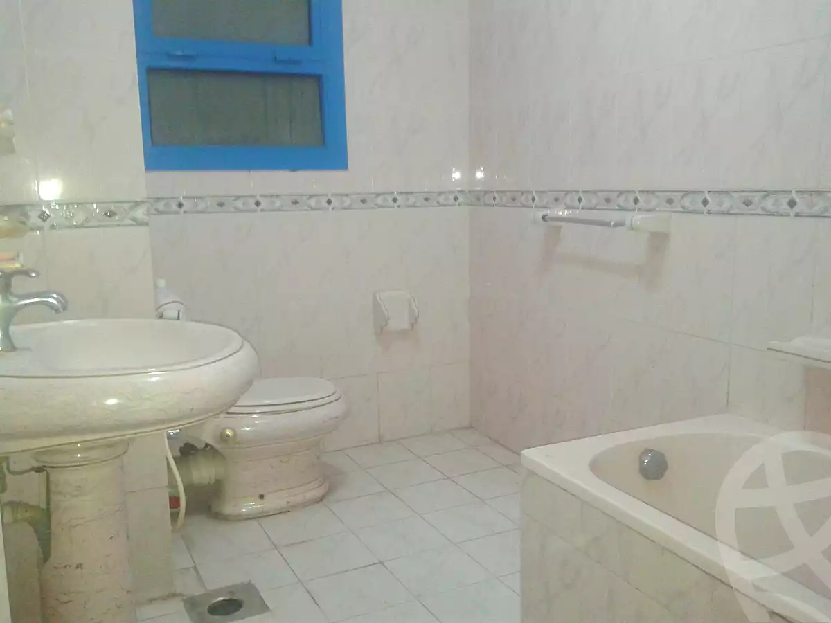 https://aqarmap.com.eg/ar/listing/5518993-for-rent-alexandria-lm-mwr-lm-mwr-lshty