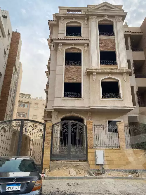 https://aqarmap.com.eg/en/listing/5521737-for-sale-cairo-new-cairo-compounds-gardenia-hights-abo-el-hawl-abo-el-hawl-2