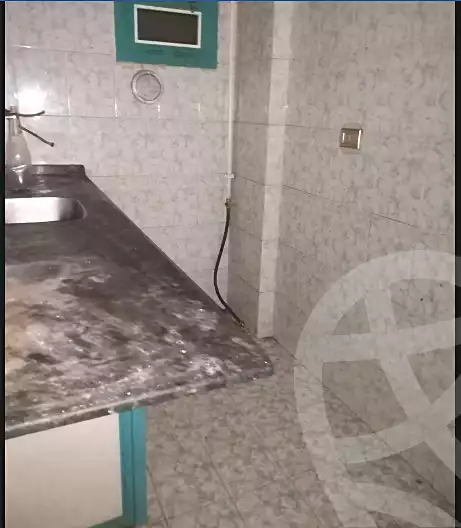 https://aqarmap.com.eg/en/listing/5522900-for-rent-alexandria-alhadara-new-el-hadra-el-sharkawy-st