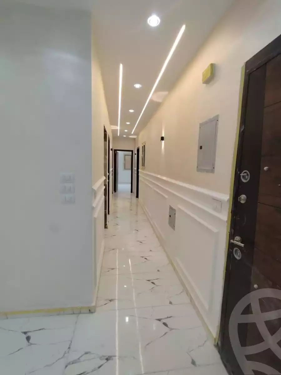https://aqarmap.com.eg/en/listing/5525520-for-sale-cairo-6th-of-october-el-ahyaa-neighborhood-3rd-street-40