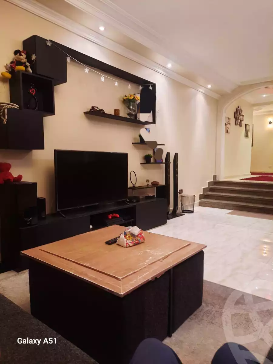 https://aqarmap.com.eg/en/listing/5528136-for-sale-cairo-new-cairo-el-ahyaa-fifth-neighborhood-street-6