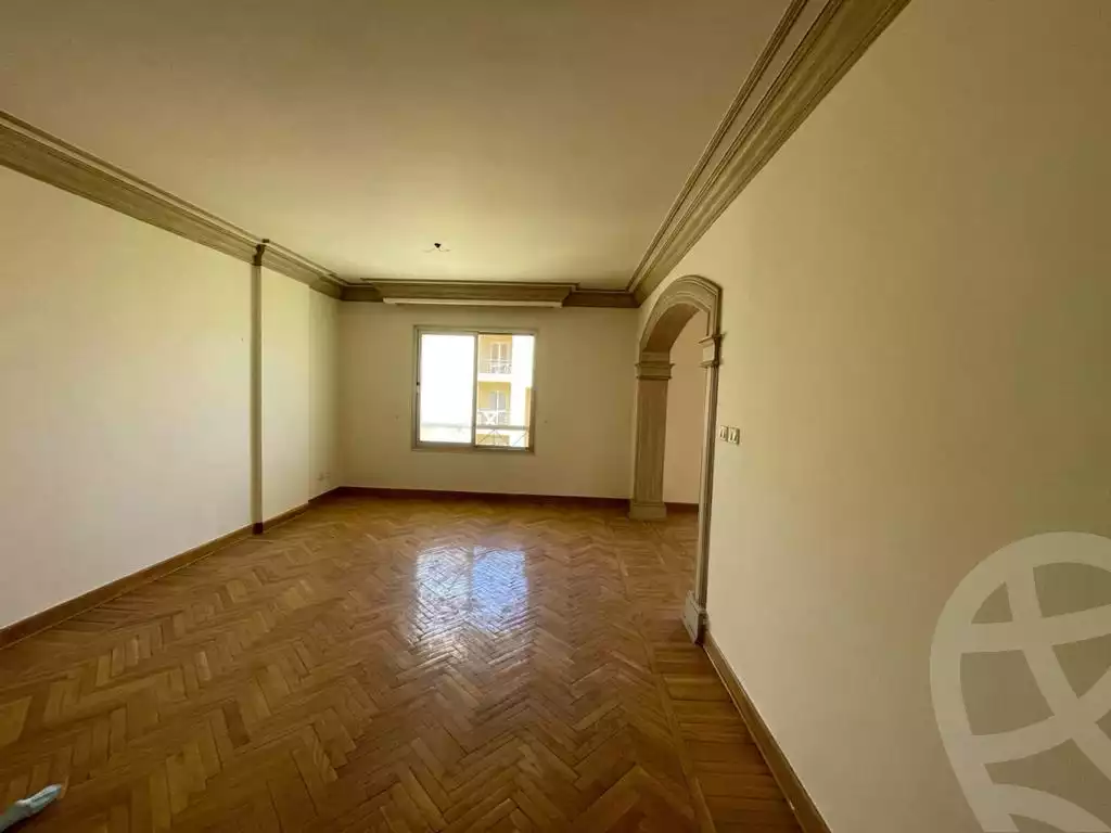 https://aqarmap.com.eg/en/listing/5539970-for-sale-cairo-new-cairo-lrhb-city-phase-1-alabnoudi-st
