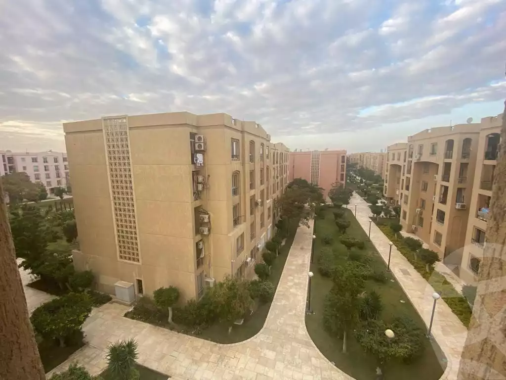 https://aqarmap.com.eg/en/listing/5539984-for-sale-cairo-new-cairo-lrhb-city