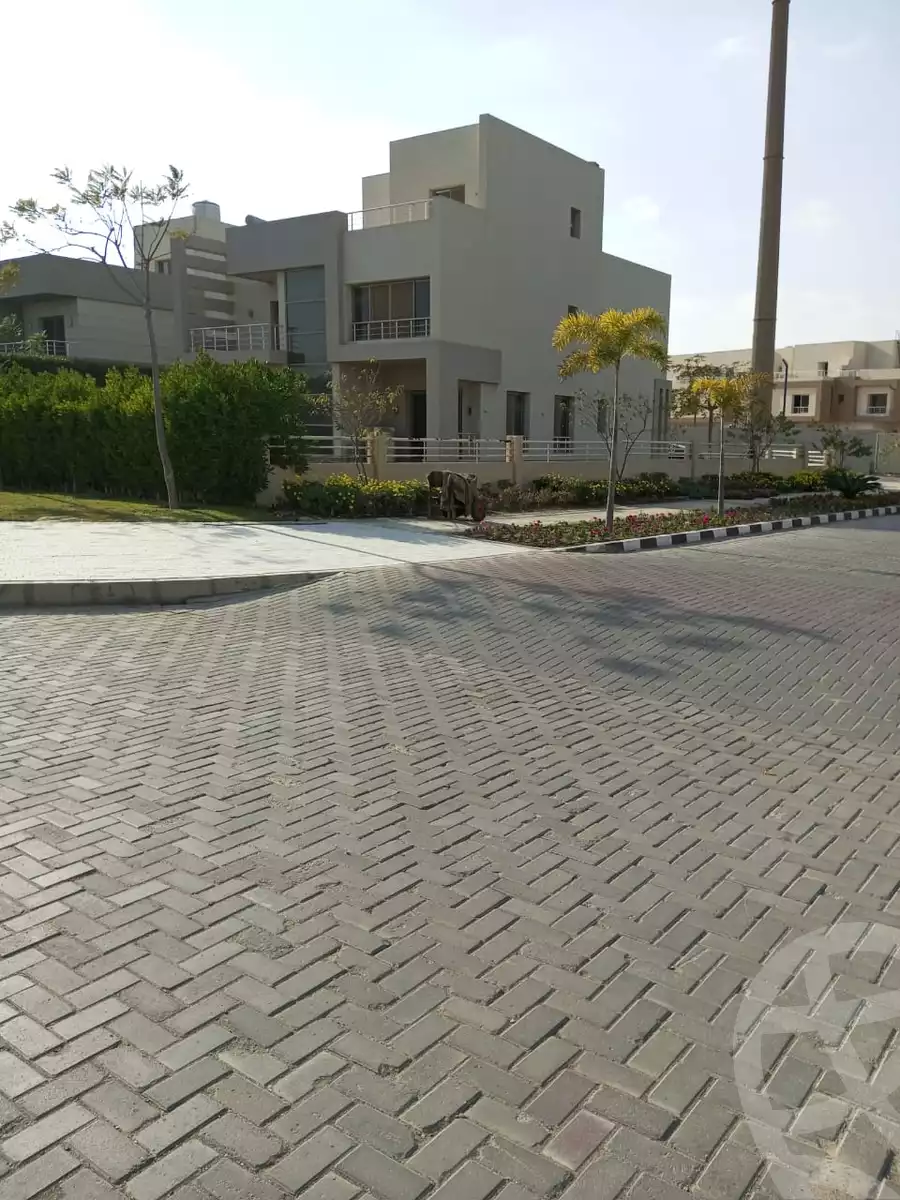 https://aqarmap.com.eg/en/listing/5540271-for-sale-cairo-6th-of-october-compounds-grand-heights
