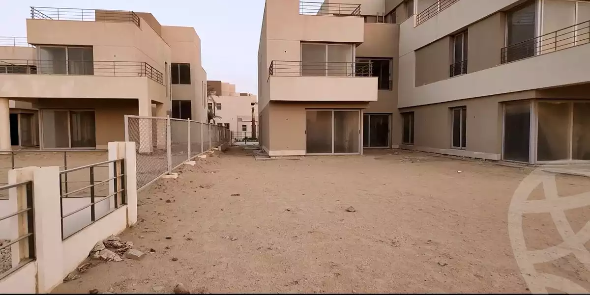 https://aqarmap.com.eg/ar/listing/5542421-for-sale-cairo-new-cairo-compounds-blm-hylz-nyw-kyrw