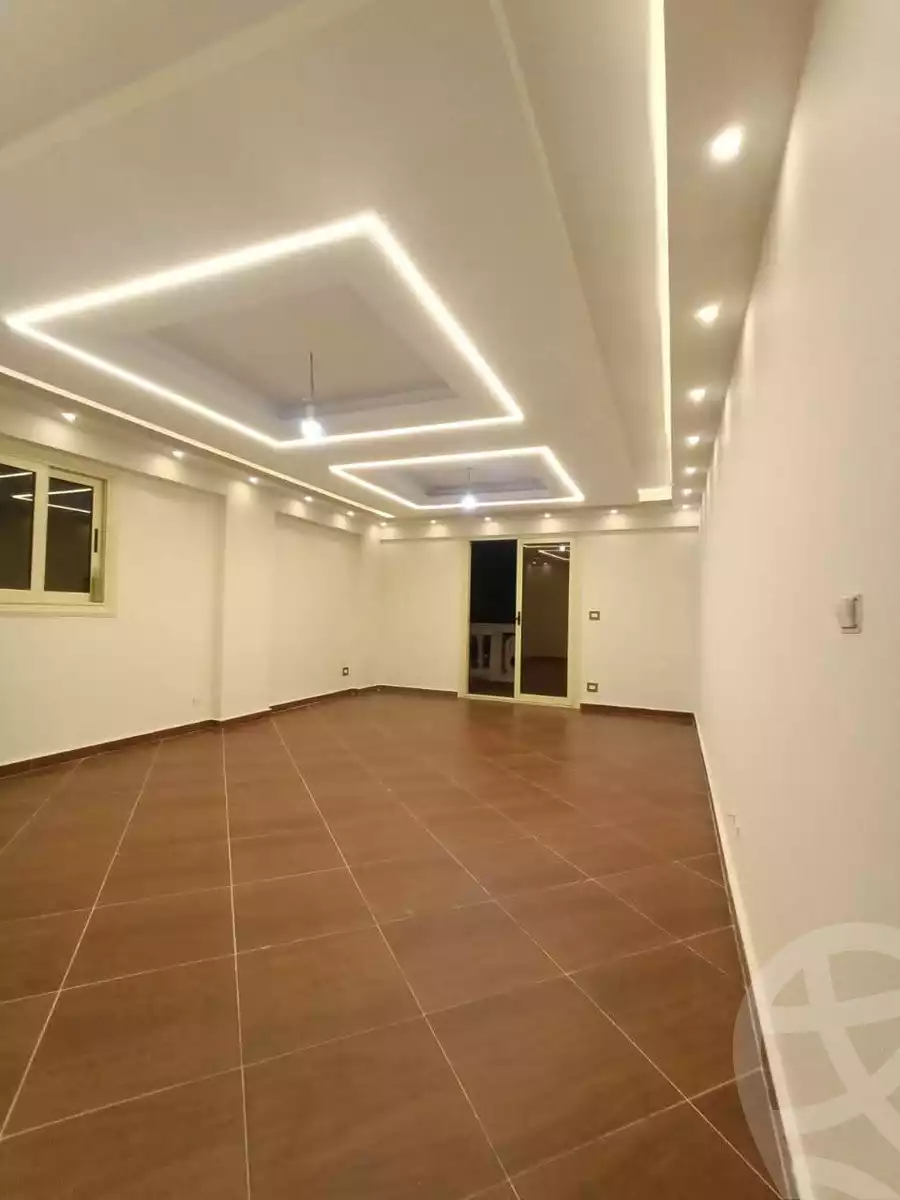 https://aqarmap.com.eg/ar/listing/5542819-for-sale-alexandria-l-jmy-lbytsh-mohamed-el-fardi-st