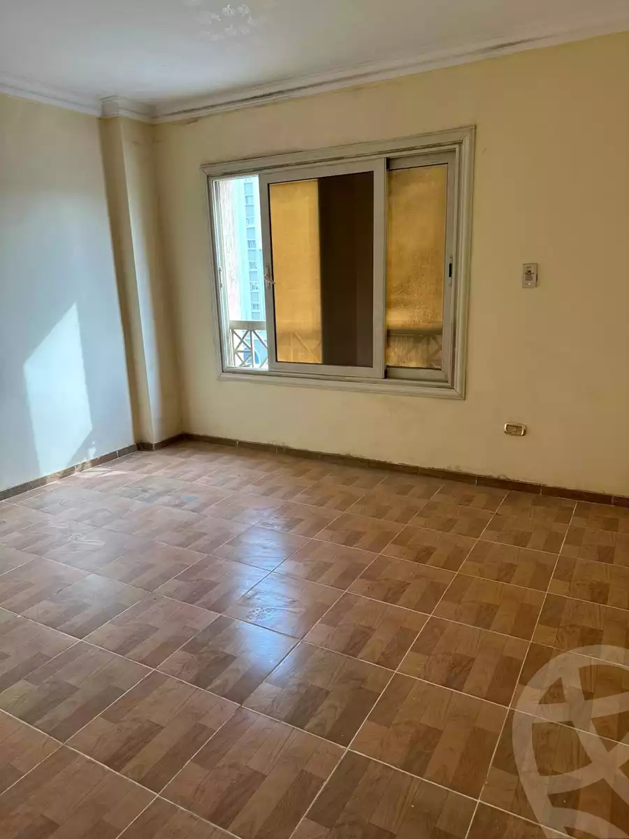 https://aqarmap.com.eg/en/listing/5543993-for-sale-cairo-nasr-city-hay-el-waha-shr-lkhmsyn