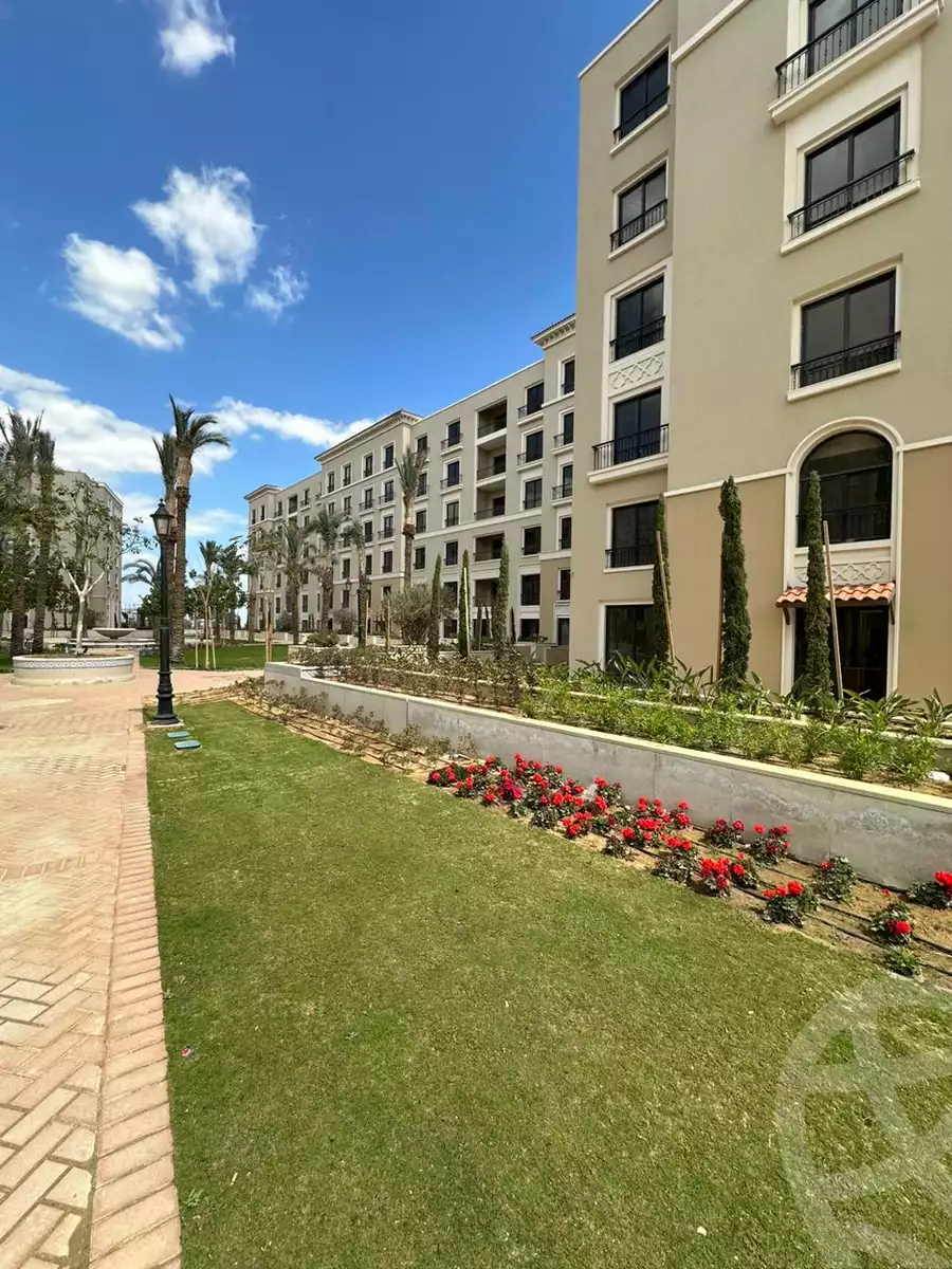 https://aqarmap.com.eg/en/listing/5545575-for-sale-cairo-el-sheikh-zayed-city-compounds-kmbwnd-fyldj-wyst-dr-llttwyr