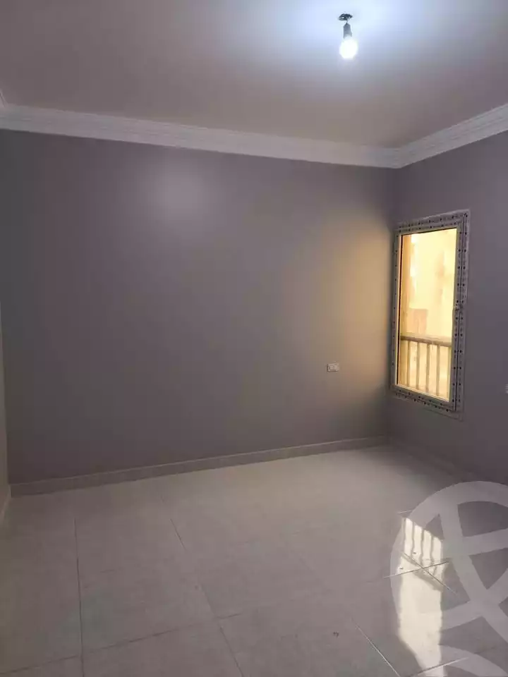 https://aqarmap.com.eg/ar/listing/5549339-for-rent-cairo-mokattam-compounds-kmbwnd-rwyl-jrdnz