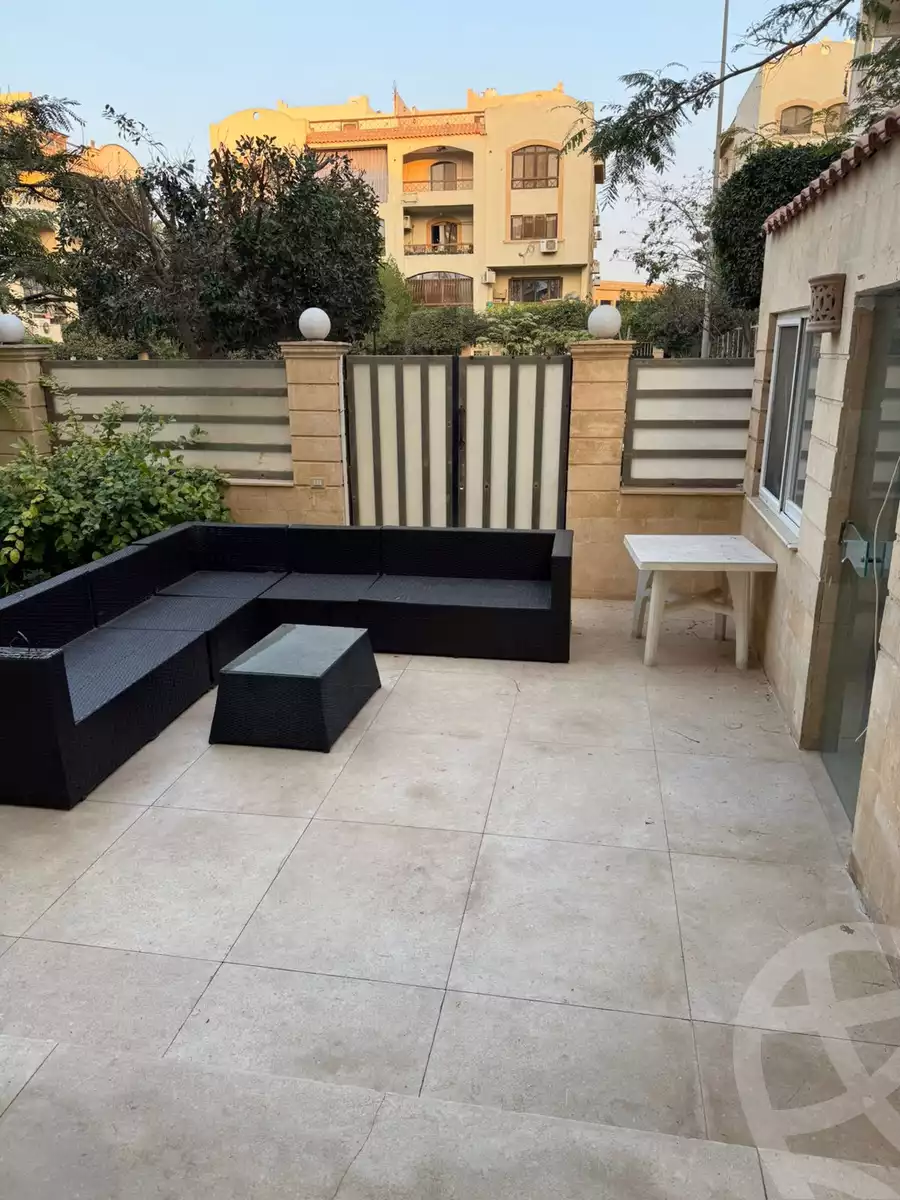 https://aqarmap.com.eg/en/listing/5549374-for-sale-cairo-new-cairo-south-investors-zizinia-st