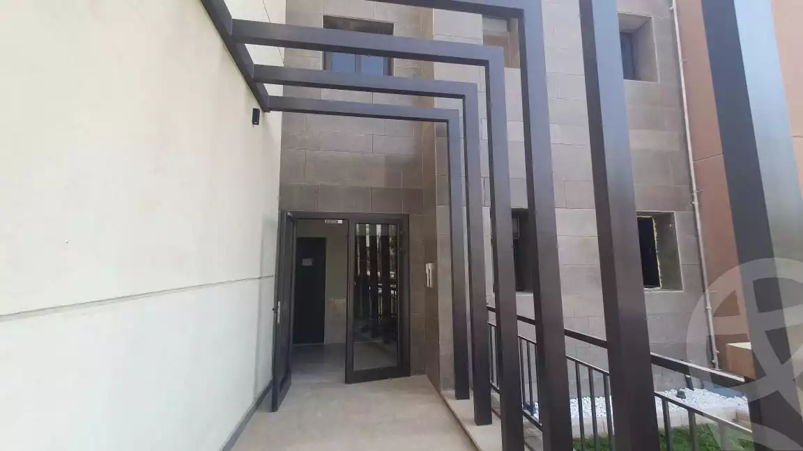 https://aqarmap.com.eg/en/listing/5549308-for-sale-cairo-new-cairo-compounds-district-5-d-park-district-5-compound-marakez